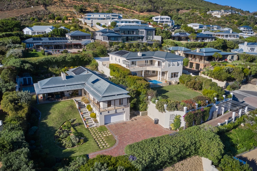 4 Bedroom Property for Sale in Belvedere Western Cape